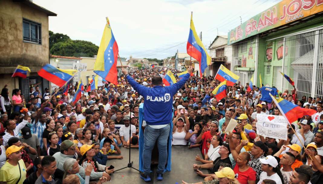 José Brito presenta el Plan B