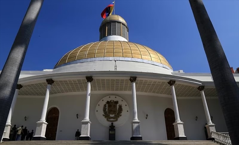 Asamblea Nacional de Venezuela rechaza “la insolente declaración del Gobierno de la transnacional petrolera Exxon Mobil en Guyana”